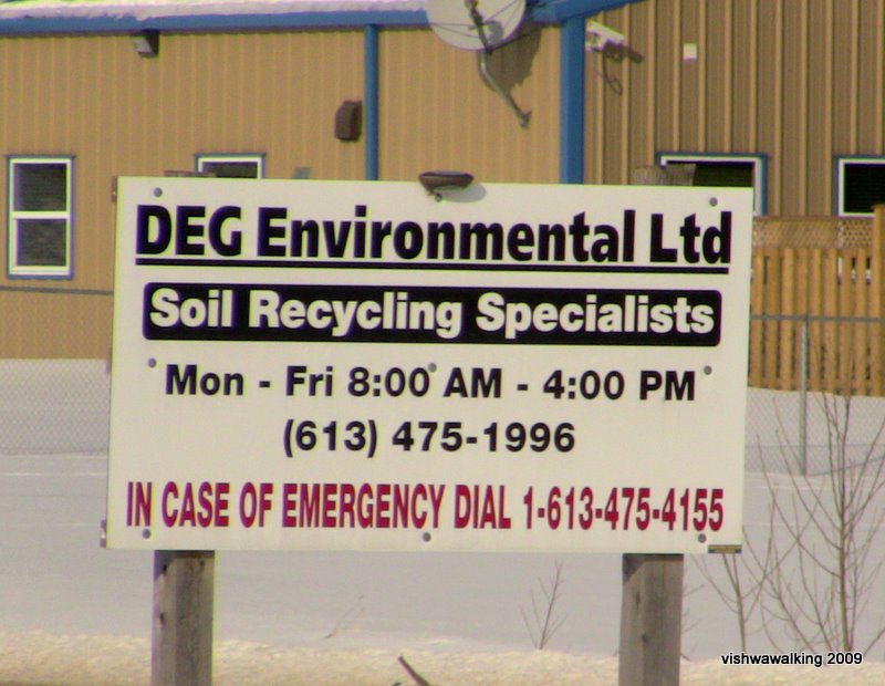 sign-deg environment