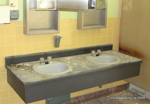 Prince Edward Heights, washroom sinks